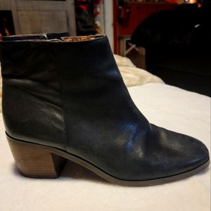 Lucky Brand Black Soft Leather Bootie SZ 9